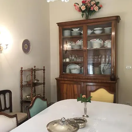 Bed & Breakfast Maison Comtesse *
